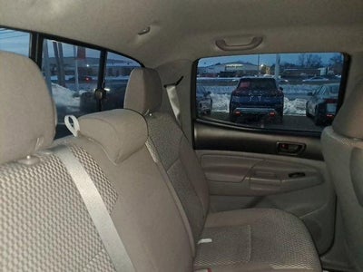 2013 Toyota Tacoma 4WD Double Cab Short Bed V6 Automatic (Natl)