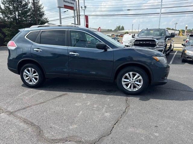 2016 Nissan Rogue AWD 4dr SV