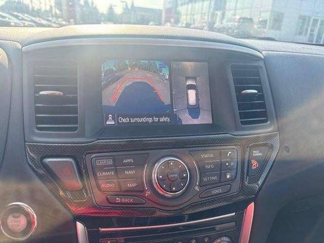 2020 Nissan Pathfinder 4x4 SL