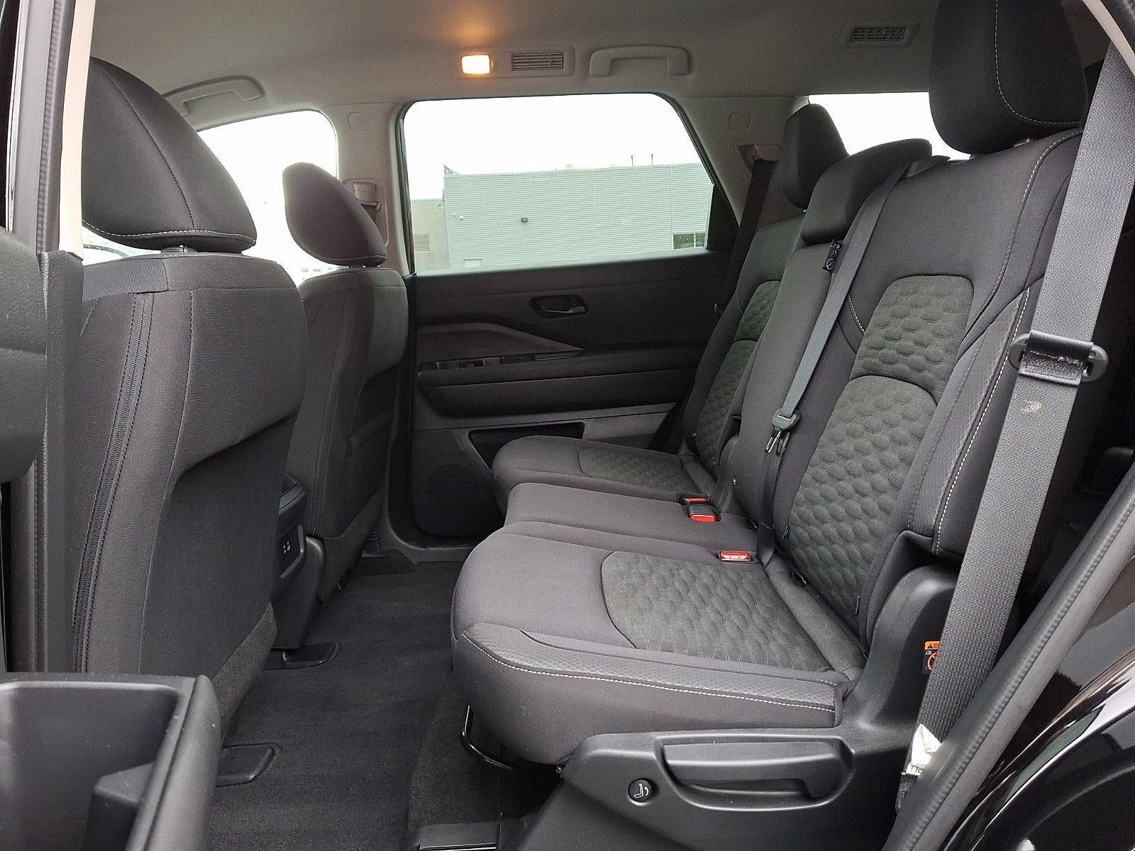 2024 Nissan Pathfinder S 4WD