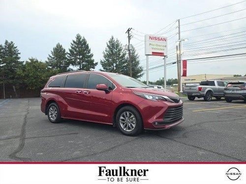 2026 Toyota Sienna XLE FWD 7-Passenger (Natl)