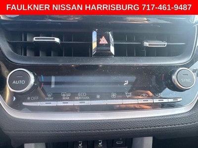 2024 Toyota Corolla Cross XLE 4WD (Natl)