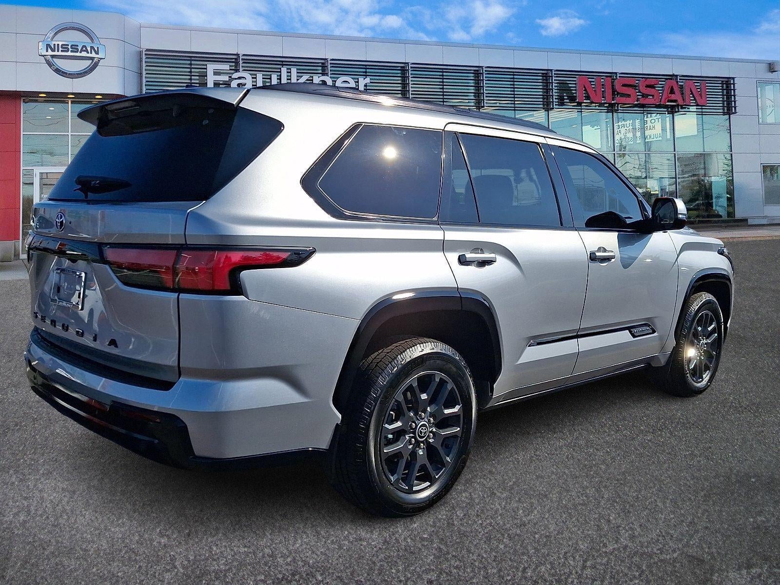 2023 Toyota Sequoia Platinum 4WD (Natl)