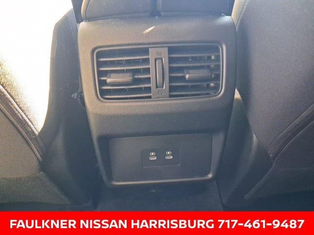 2026 Nissan Rogue AWD SV *Ltd Avail*