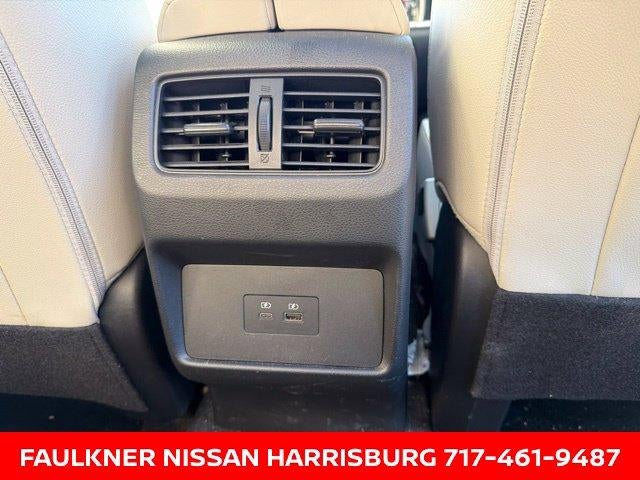 2023 Nissan Rogue AWD SL