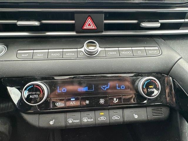2023 Hyundai ELANTRA Limited IVT