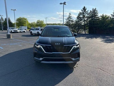 2022 Kia Carnival LXS FWD