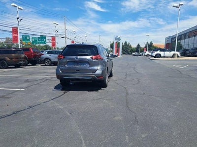 2018 Nissan Rogue AWD SV