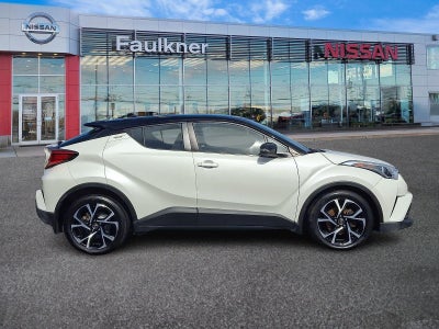 2019 Toyota C-HR XLE FWD (Natl)