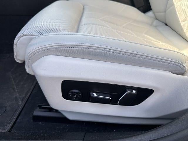 2024 BMW i5 M60 Sedan