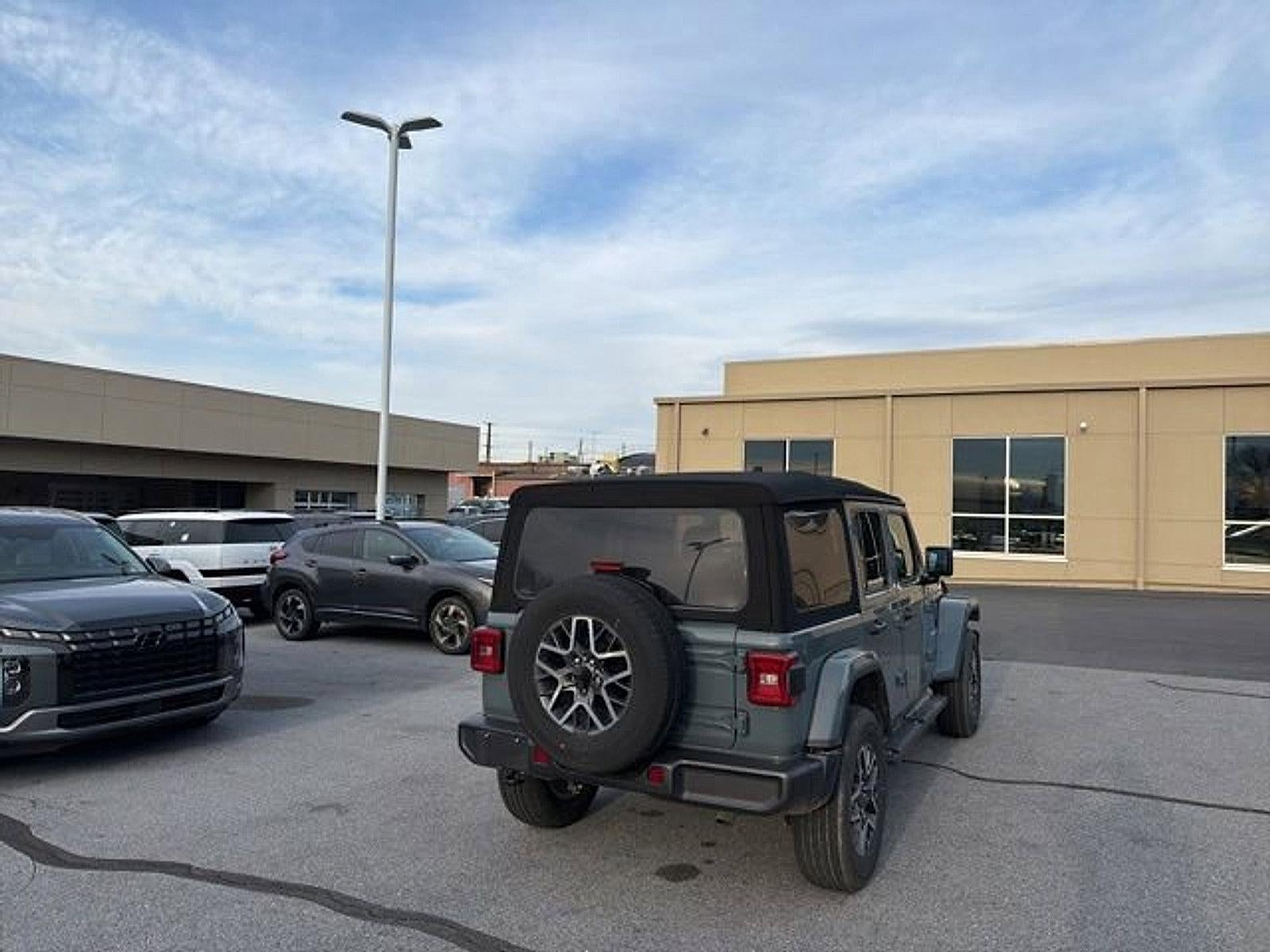 2024 Jeep Wrangler Sahara