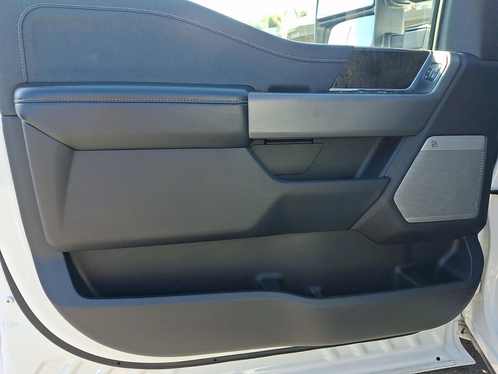 2024 Ford Super Duty F-350 SRW LARIAT