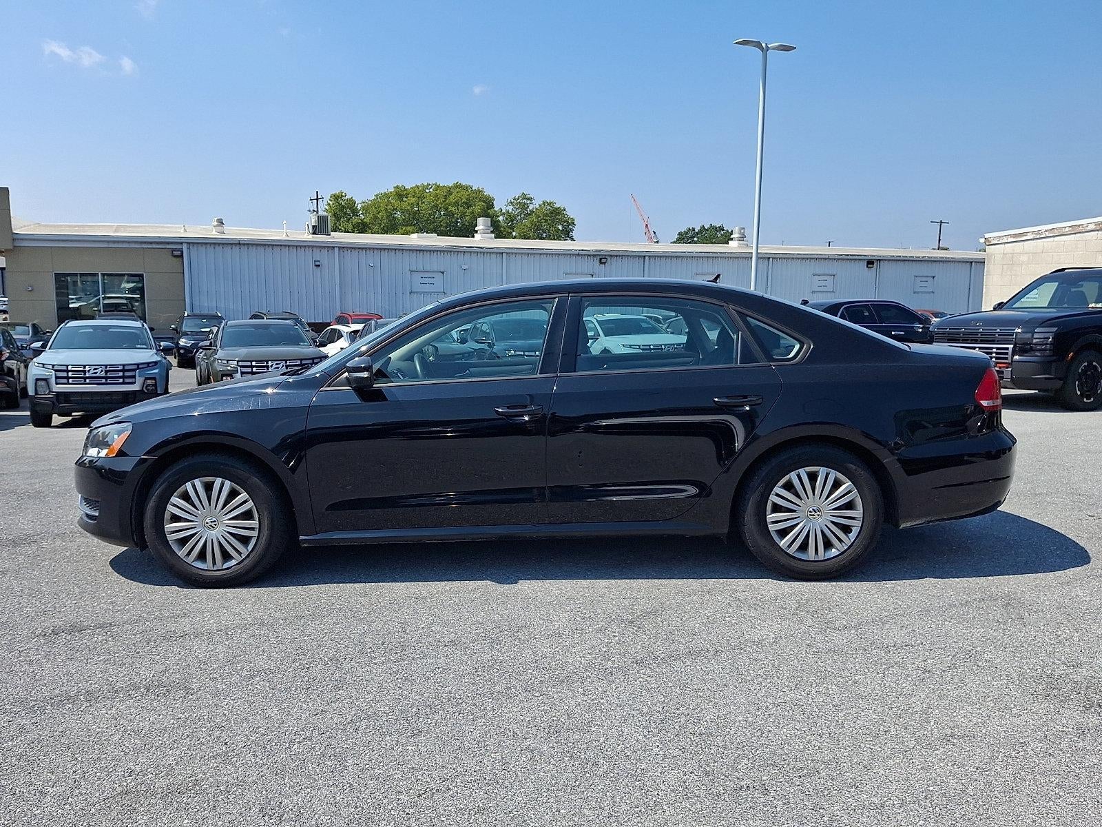 2014 Volkswagen Passat S