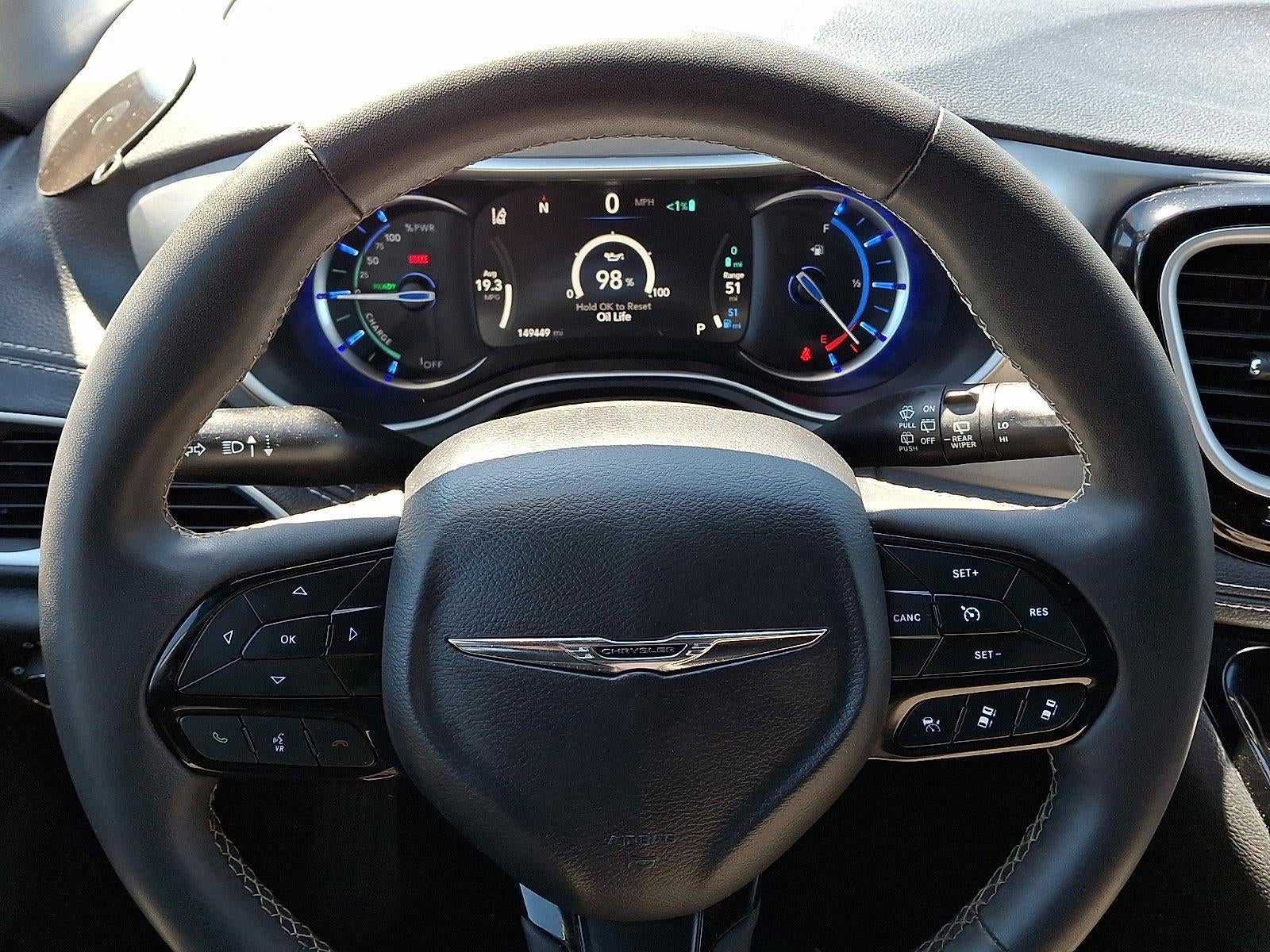 2022 Chrysler Pacifica Hybrid Touring L