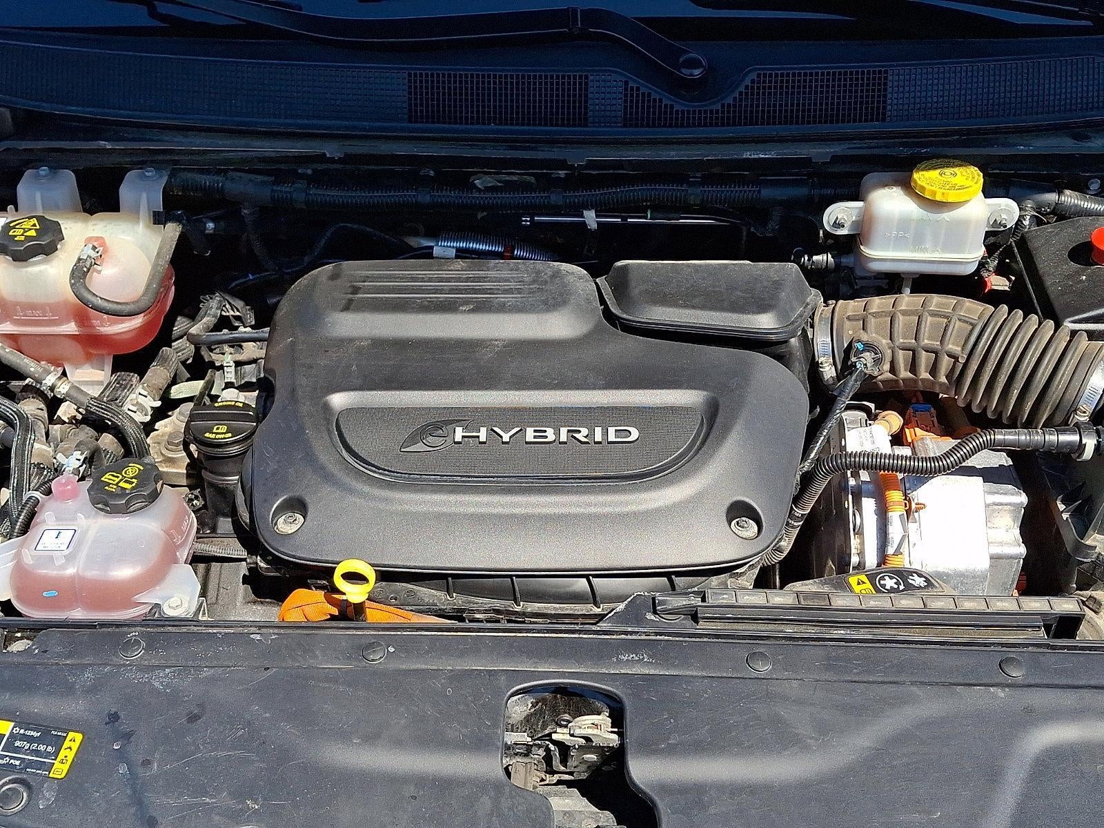 2022 Chrysler Pacifica Hybrid Touring L