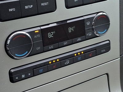 2010 Lincoln MKX FWD 4dr