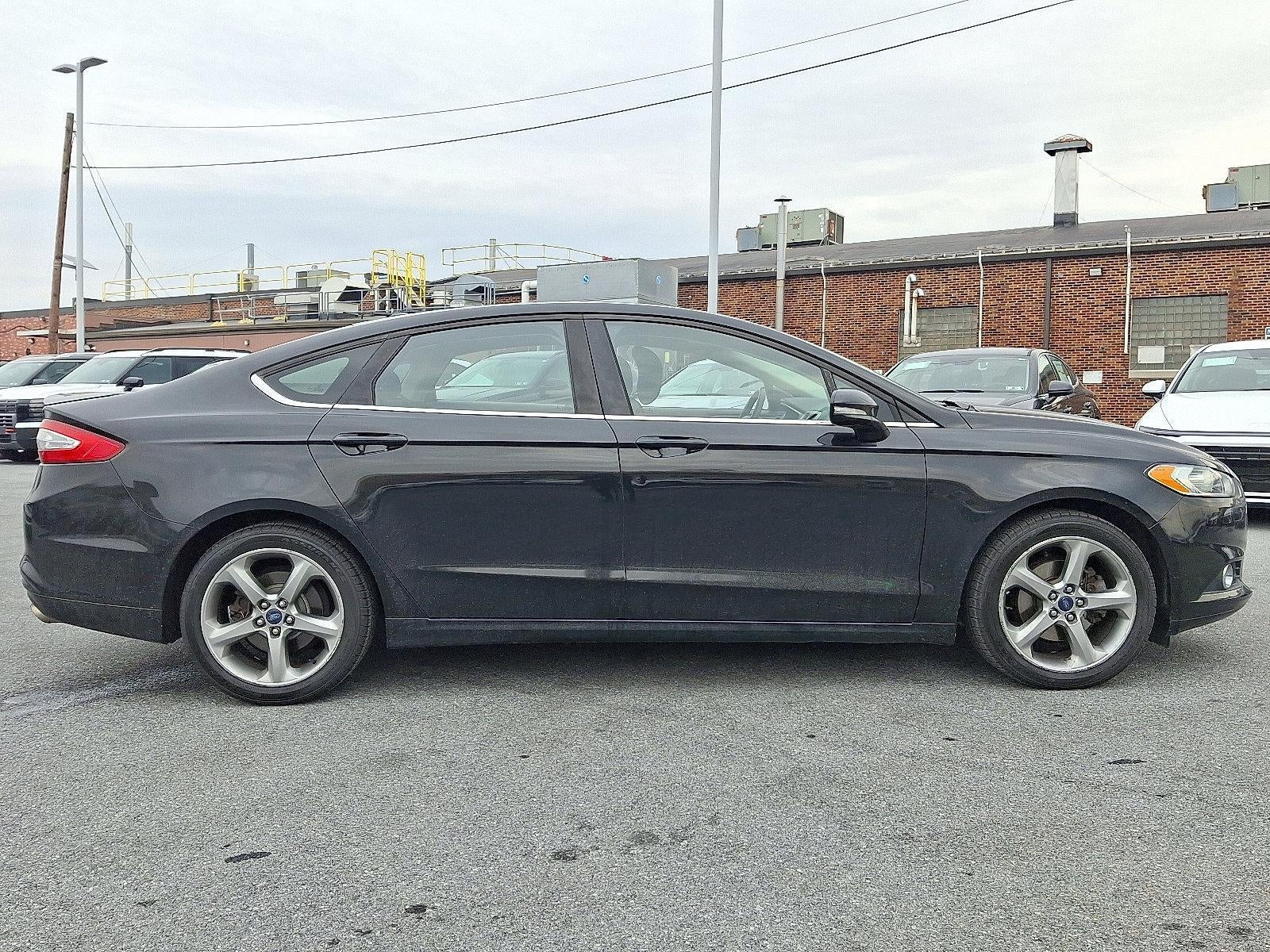 2014 Ford Fusion SE