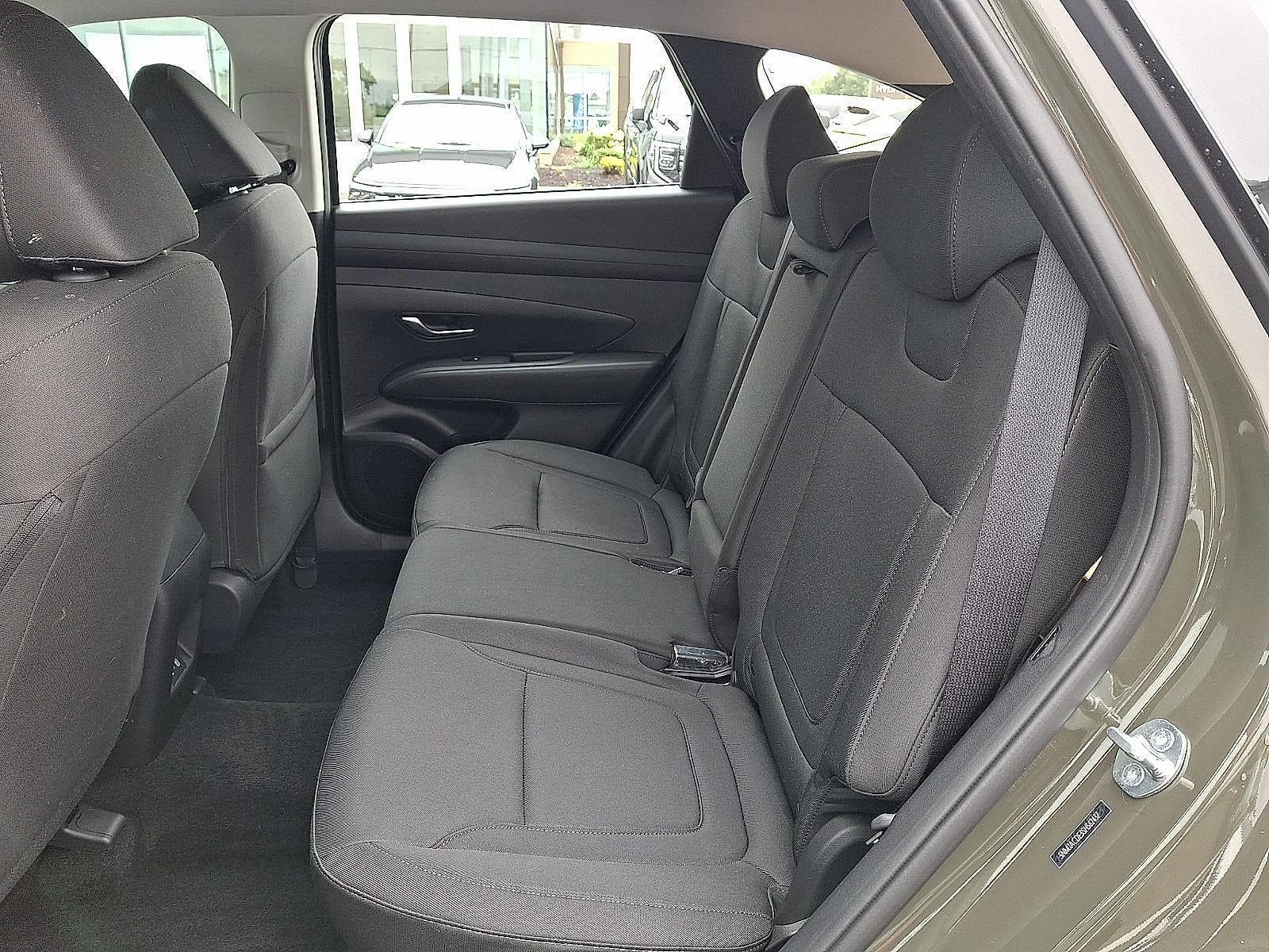 2025 Hyundai TUCSON SE