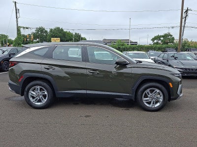 2025 Hyundai TUCSON SE