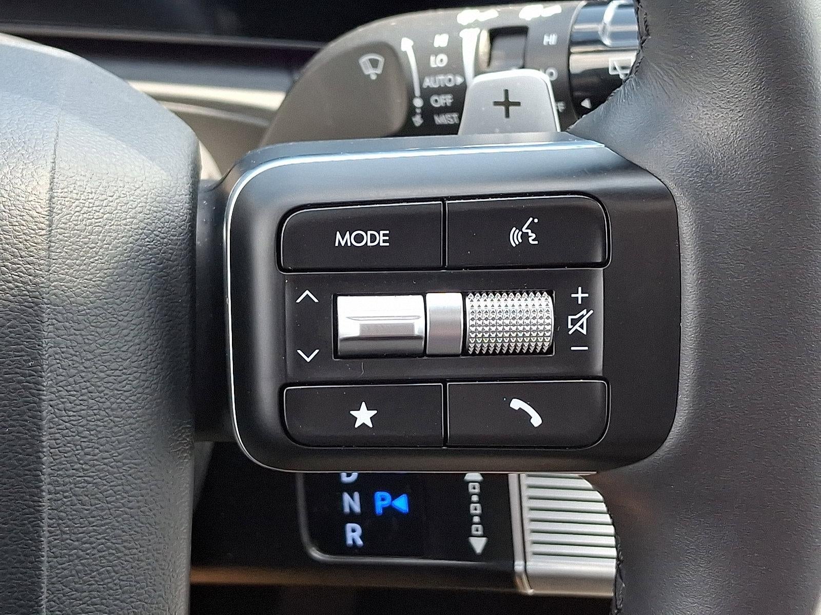 2025 Hyundai SANTA FE Limited
