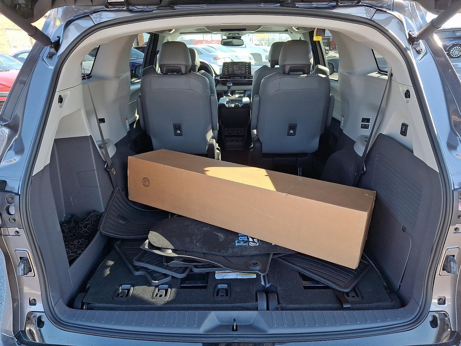 2023 Toyota Sienna Limited