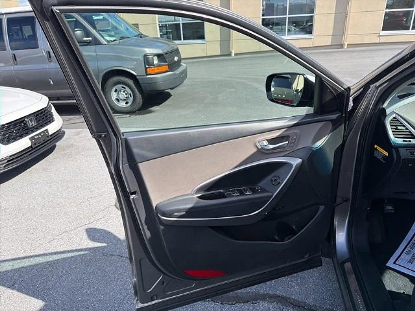 2015 Hyundai Santa Fe Sport AWD 4dr 2.0T