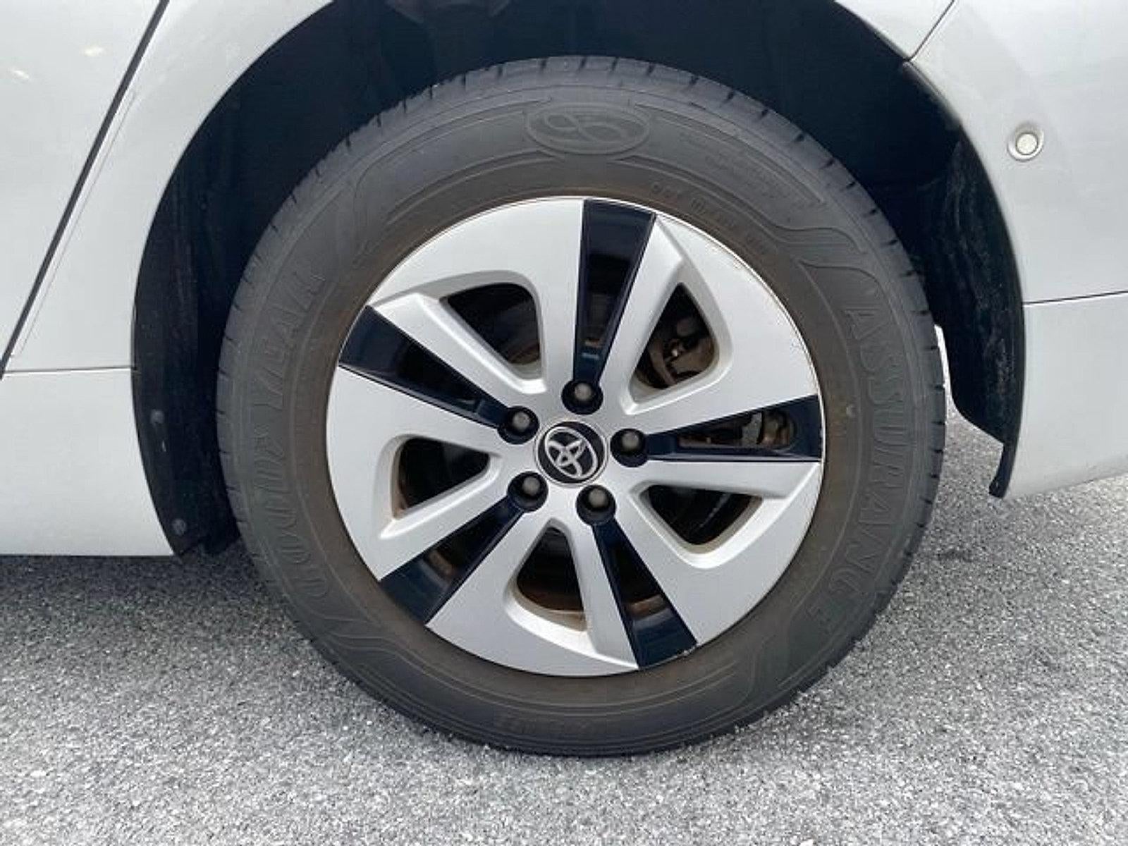 2018 Toyota Prius Four