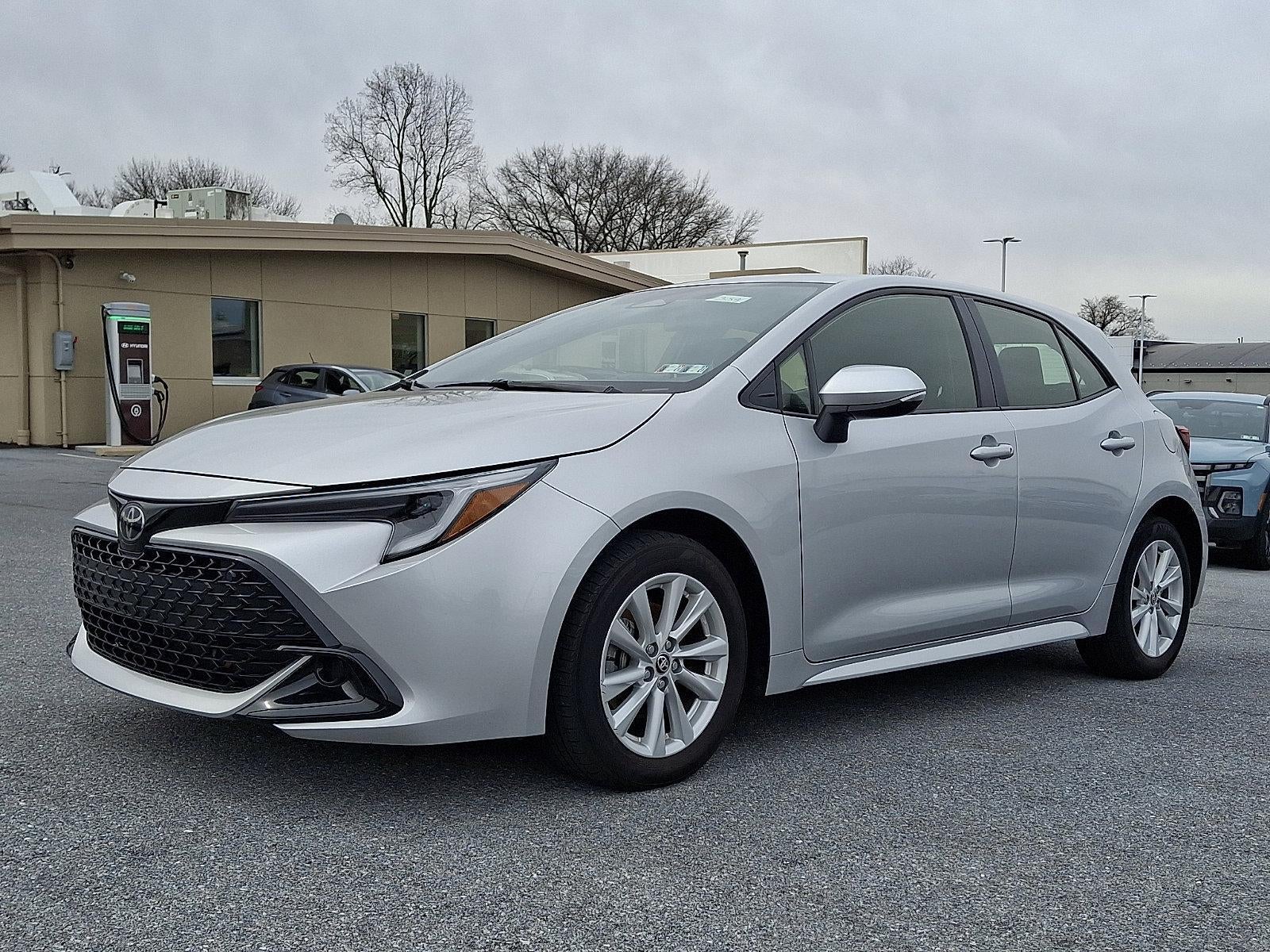 2024 Toyota Corolla Hatchback SE