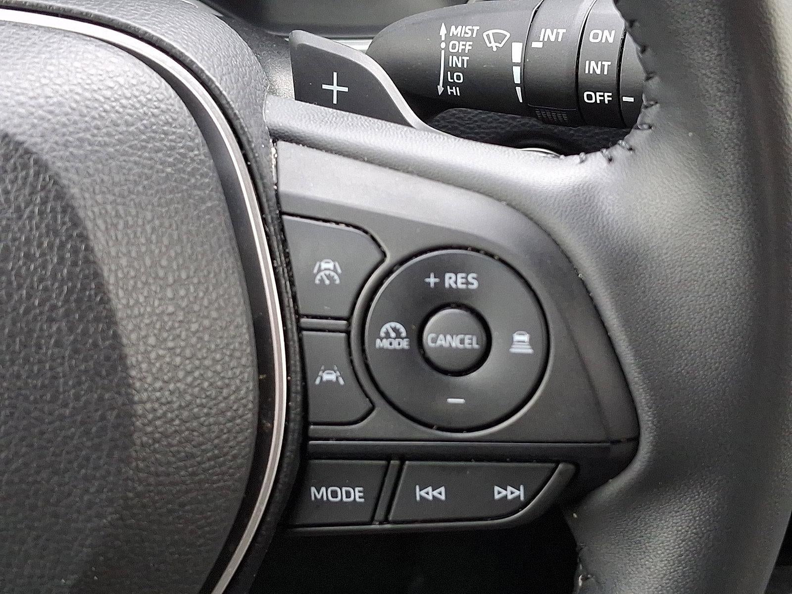 2024 Toyota Corolla Hatchback SE