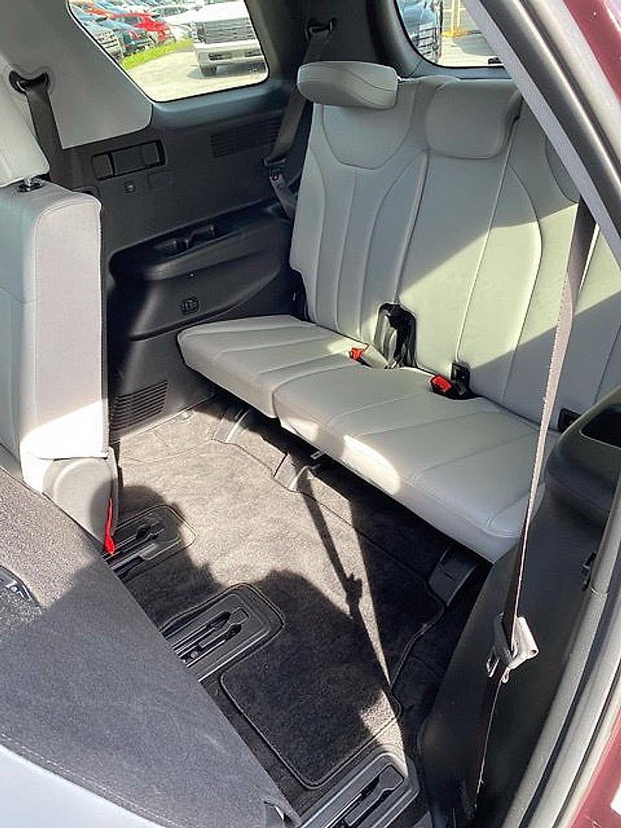 2025 Hyundai PALISADE SEL Premium 8P