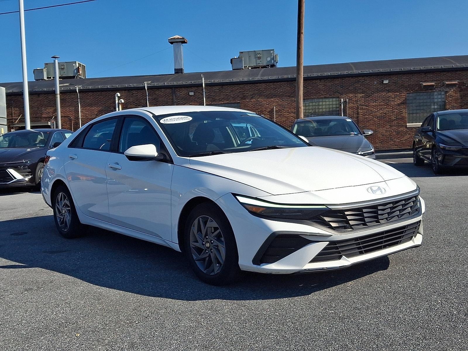 2024 Hyundai ELANTRA SEL
