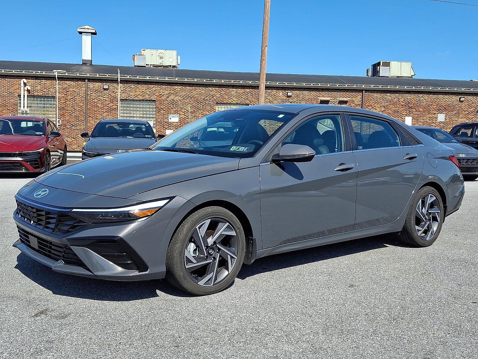 2025 Hyundai ELANTRA Hybrid Limited