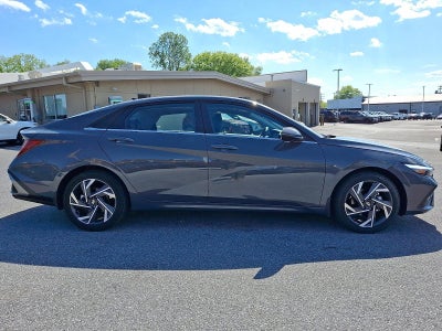 2025 Hyundai ELANTRA Hybrid Limited
