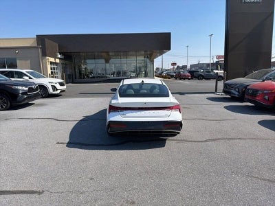 2025 Hyundai ELANTRA Hybrid Limited