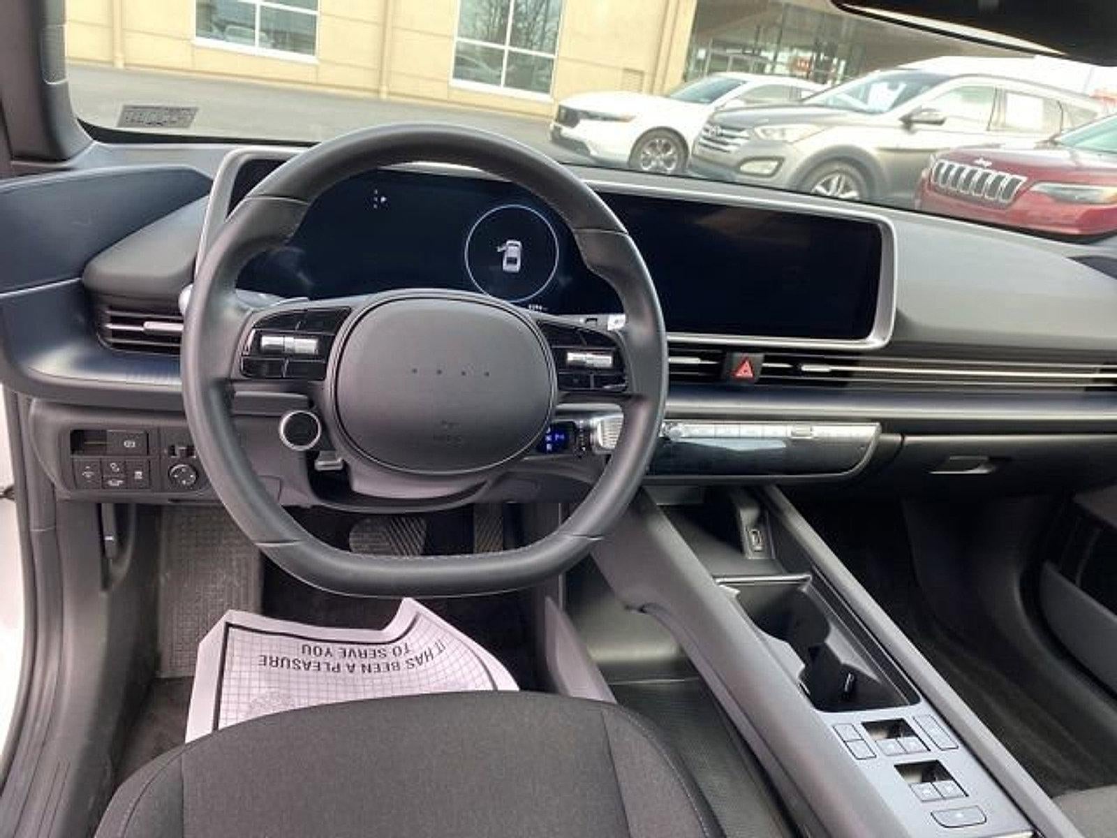 2024 Hyundai IONIQ 6 SE