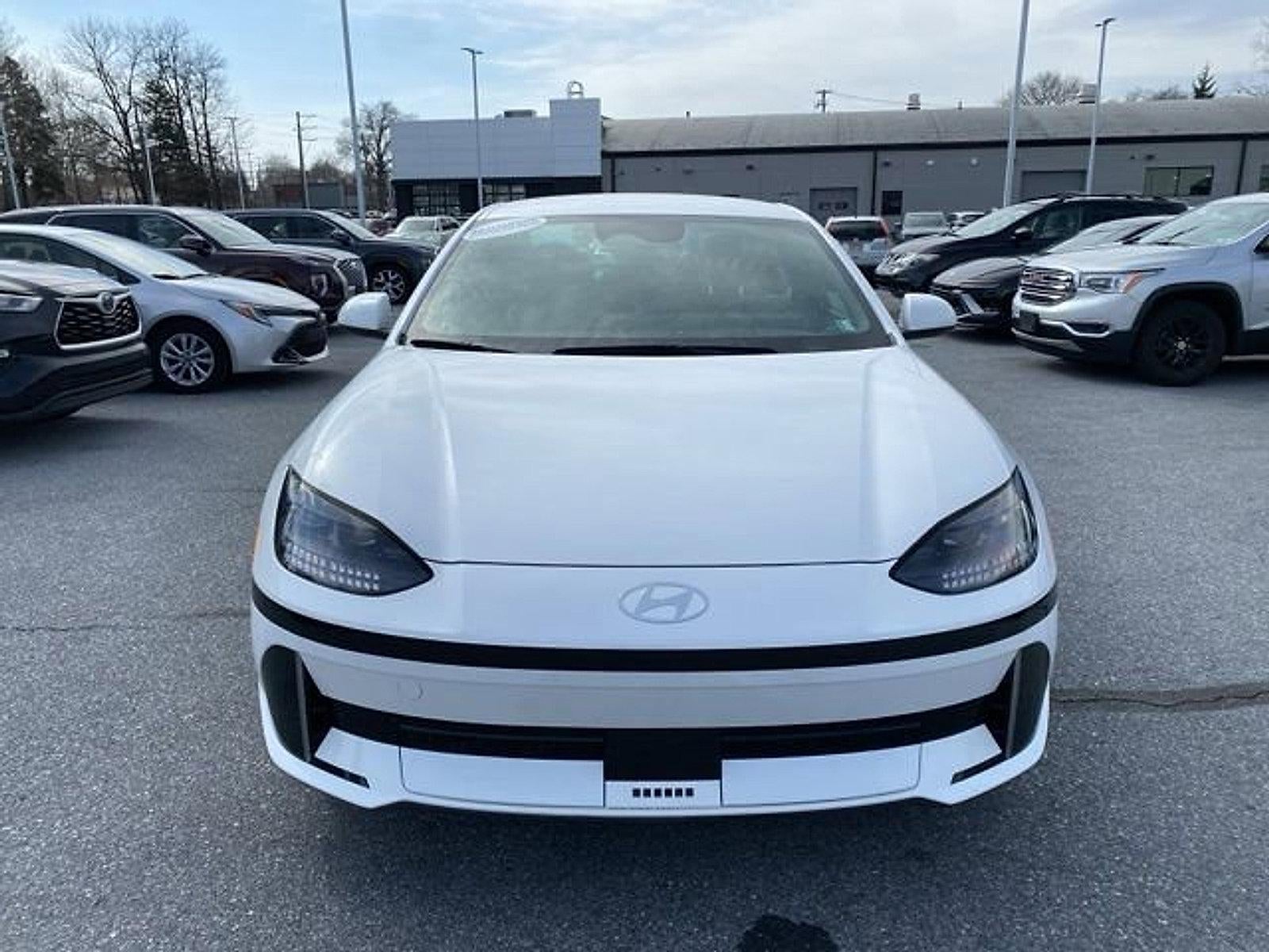 2024 Hyundai IONIQ 6 SE