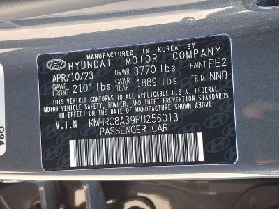 2023 Hyundai VENUE SEL